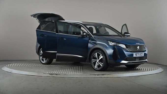 2022 Peugeot 5008
