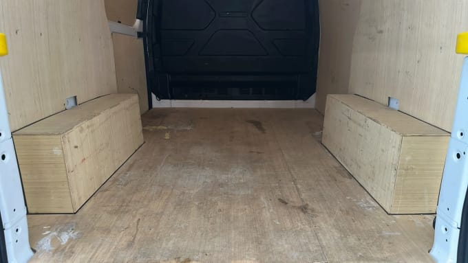 2023 Ford Transit Custom