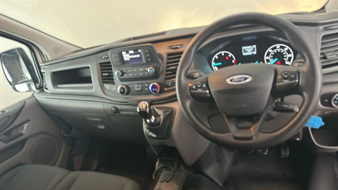 2023 Ford Transit Custom