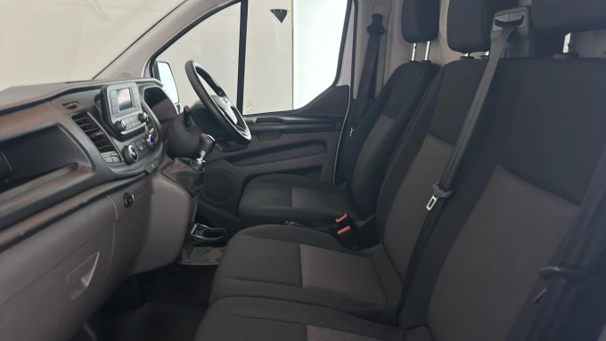 2023 Ford Transit Custom