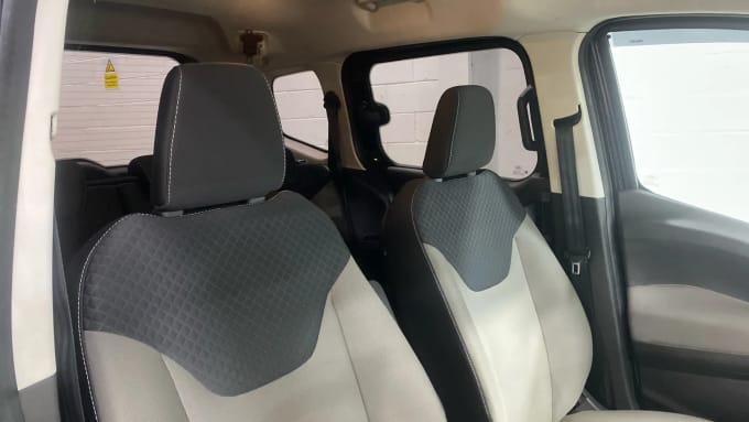 2020 Ford Tourneo Courier