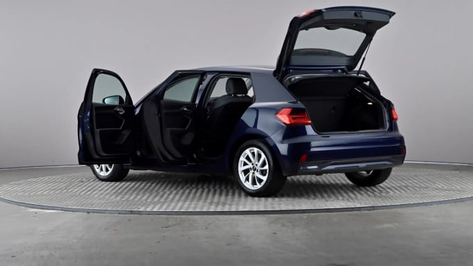 2021 Audi A1