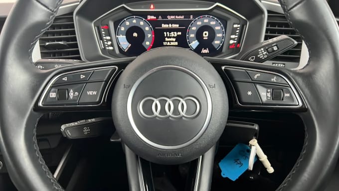 2022 Audi A1