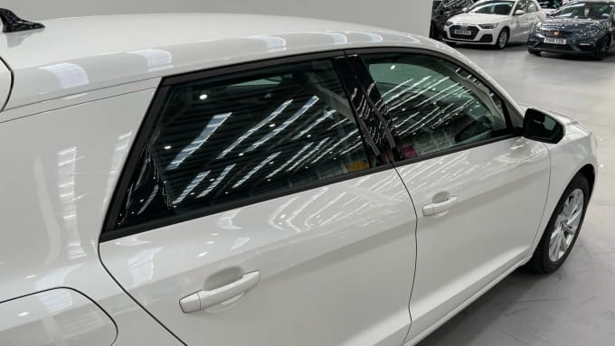 2019 Audi A1