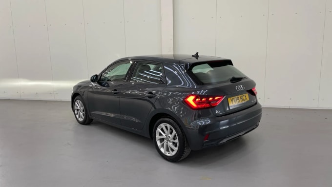 2019 Audi A1