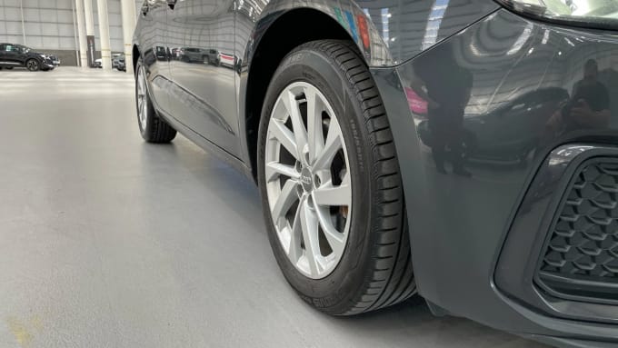 2019 Audi A1