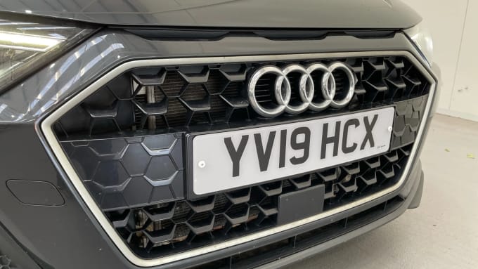 2019 Audi A1