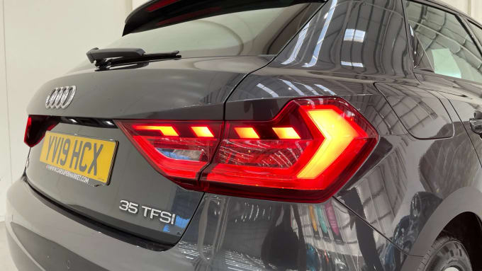 2019 Audi A1