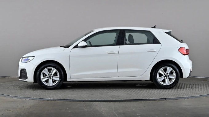 2021 Audi A1