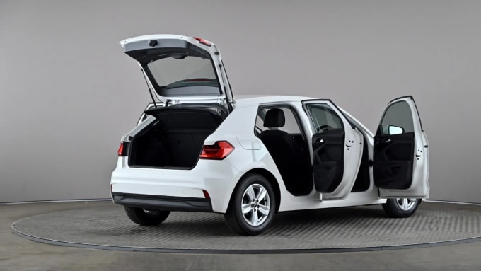 2022 Audi A1