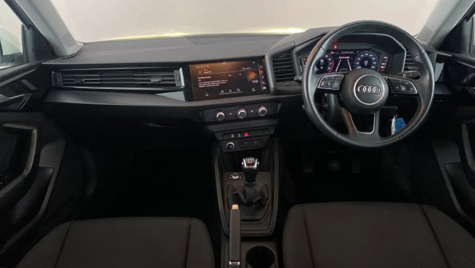 2022 Audi A1