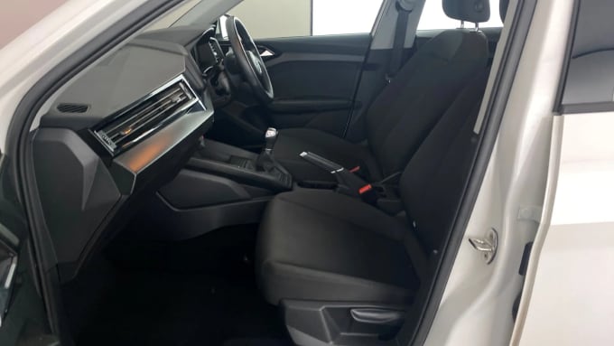 2022 Audi A1