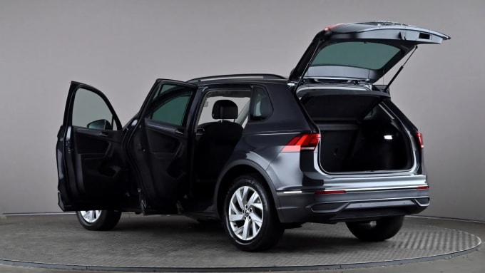 2022 Volkswagen Tiguan