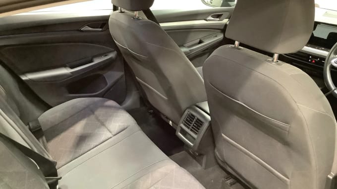 2022 Volkswagen Golf