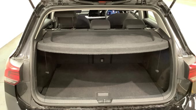 2022 Volkswagen Golf