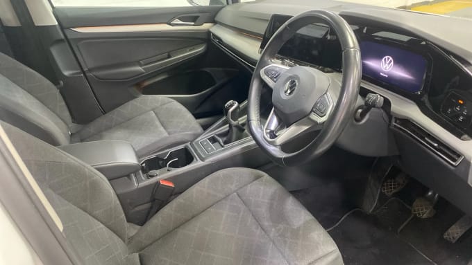 2022 Volkswagen Golf
