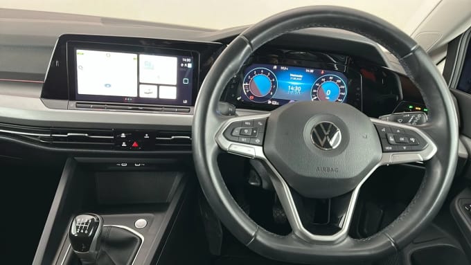 2022 Volkswagen Golf