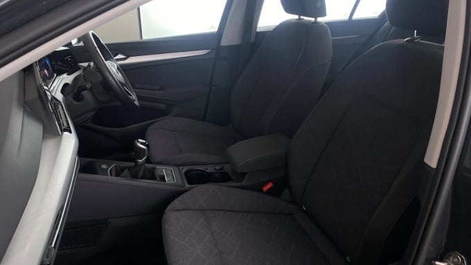 2022 Volkswagen Golf