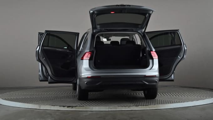 2024 Volkswagen Tiguan Allspace