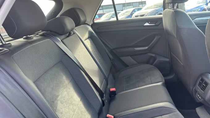 2023 Volkswagen T-roc