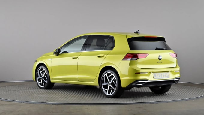 2024 Volkswagen Golf