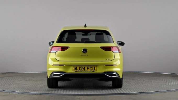 2024 Volkswagen Golf
