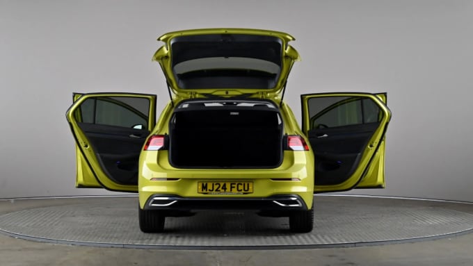 2024 Volkswagen Golf