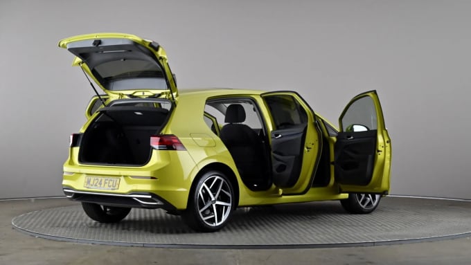 2024 Volkswagen Golf