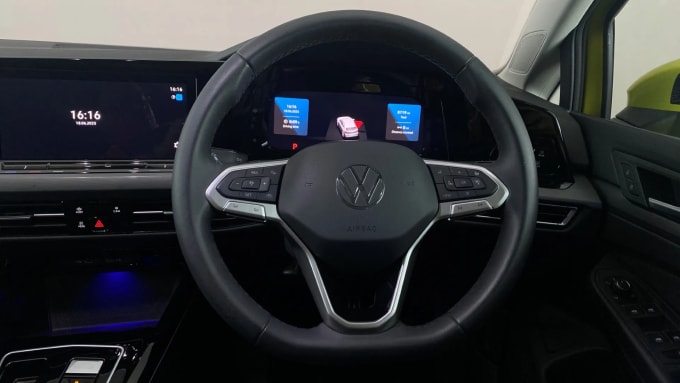 2024 Volkswagen Golf