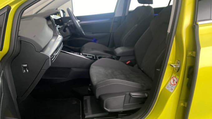 2024 Volkswagen Golf