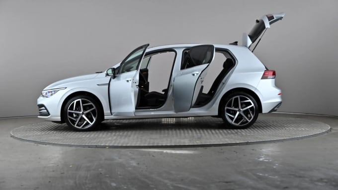 2024 Volkswagen Golf