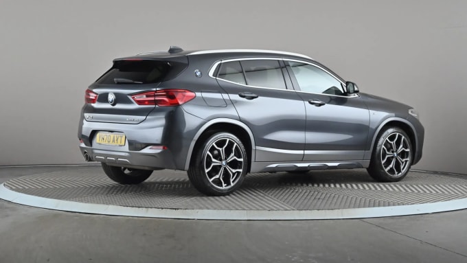 2020 BMW X2