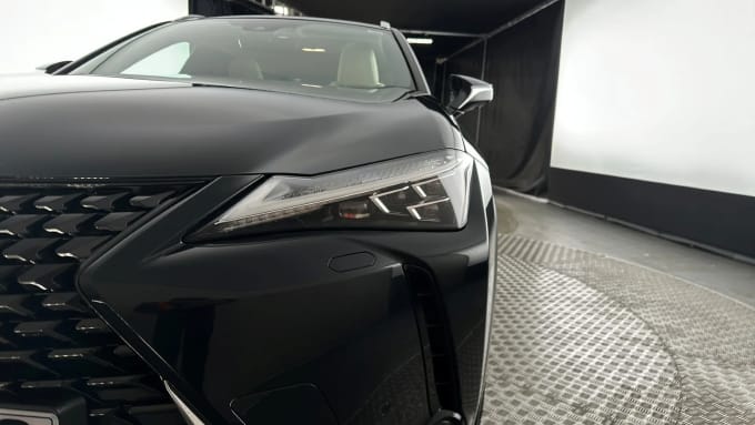 2021 Lexus Ux