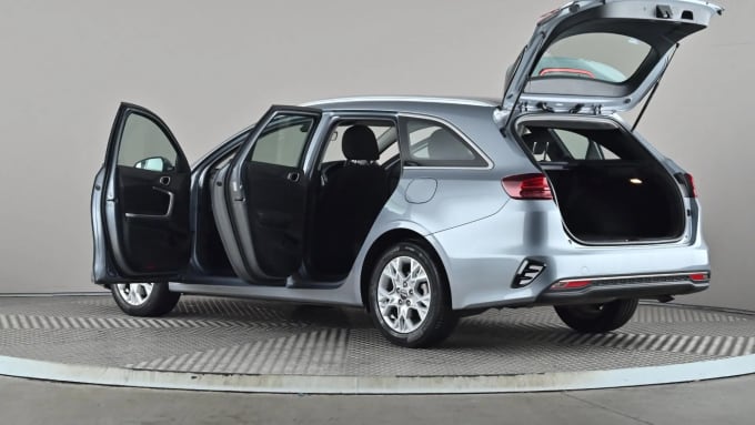 2023 Kia Ceed