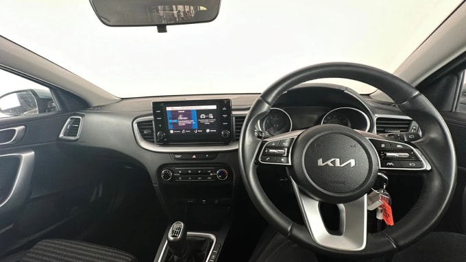 2023 Kia Ceed