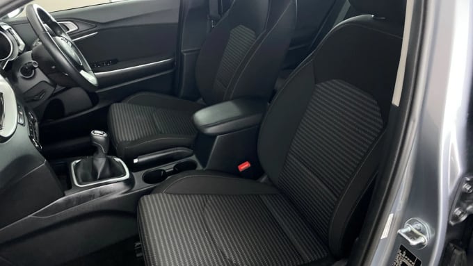 2023 Kia Ceed