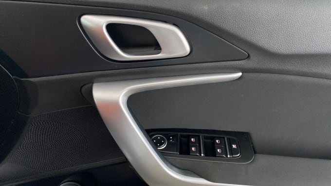 2023 Kia Ceed