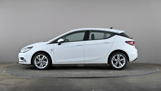 2018 Vauxhall Astra