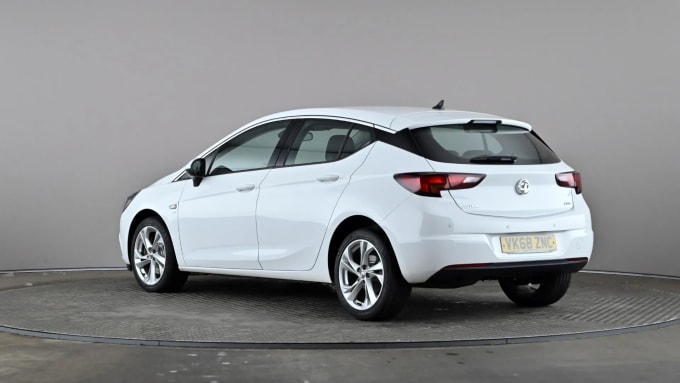 2018 Vauxhall Astra