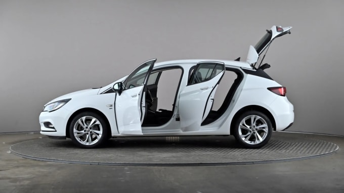 2018 Vauxhall Astra