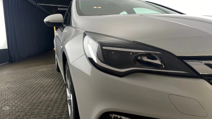 2018 Vauxhall Astra