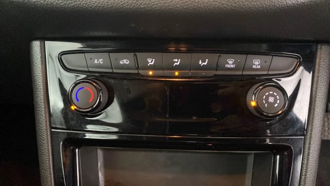 2018 Vauxhall Astra