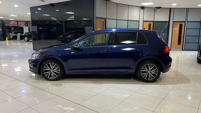 2018 Volkswagen Golf