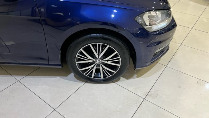 2018 Volkswagen Golf