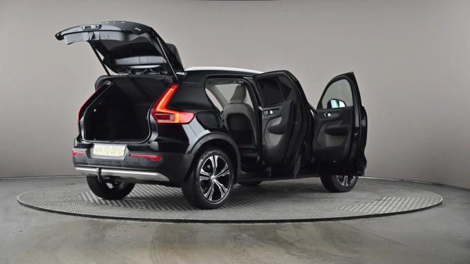 2020 Volvo Xc40