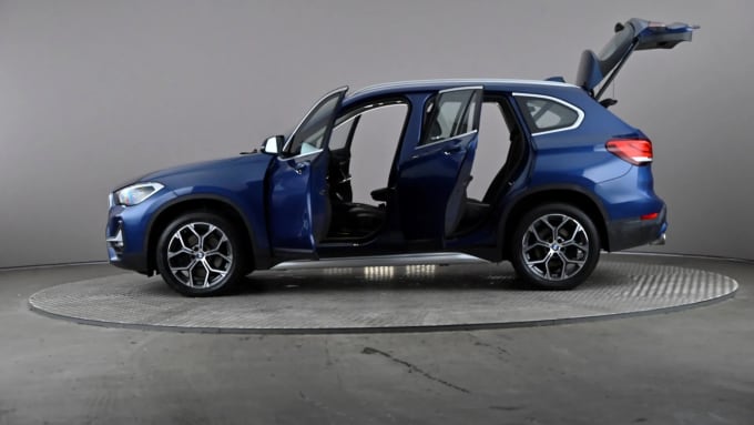 2021 BMW X1