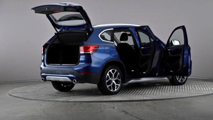 2021 BMW X1