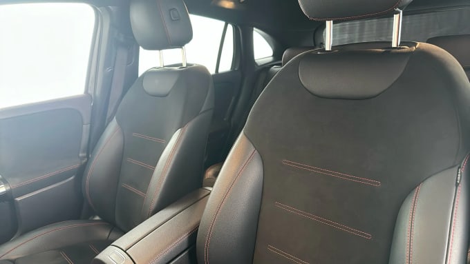 2022 Mercedes-benz Eqa