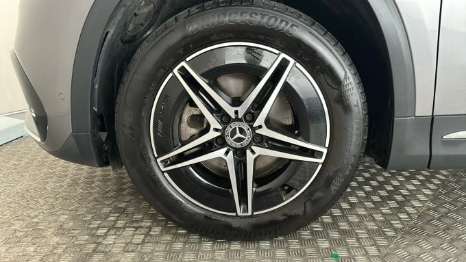 2022 Mercedes-benz Eqa