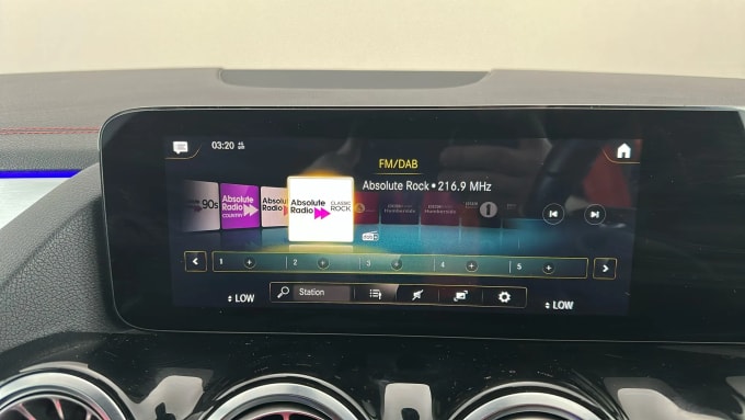 2022 Mercedes-benz Eqa